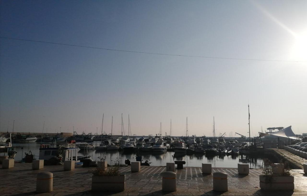 Bed and Breakfast Holithªy Molª Mola di Bari Exterior foto
